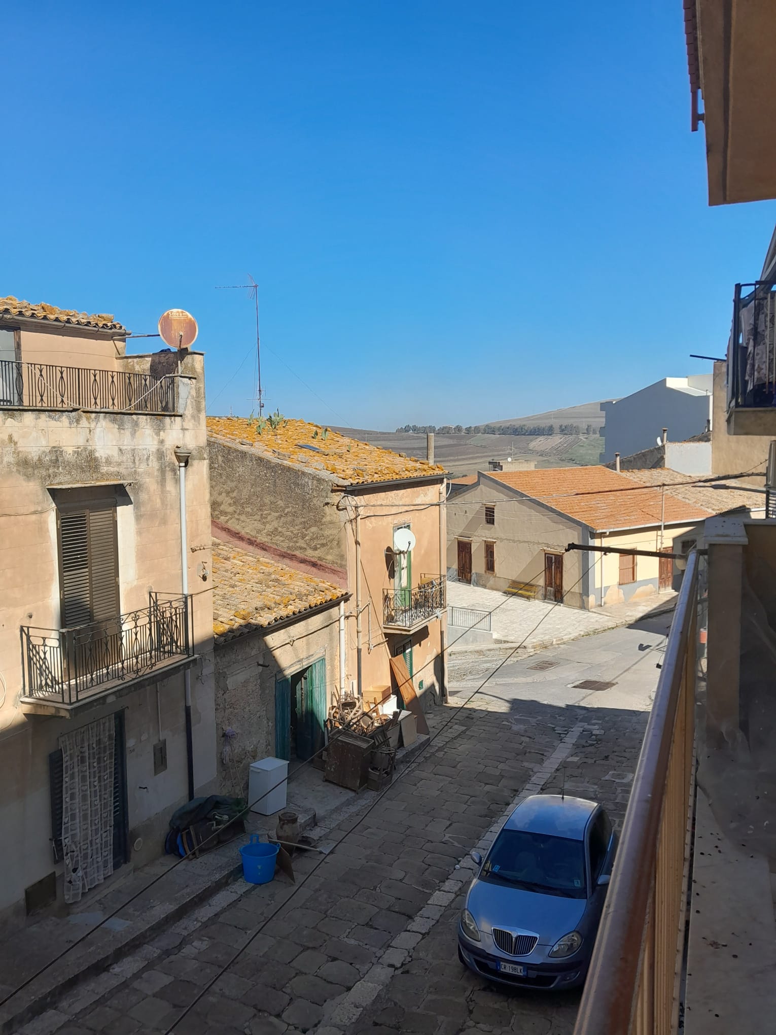 WhatsApp Image 2025-12-12 at 19.01.39