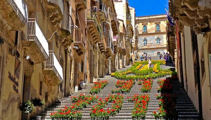 Caltagirone -  MinItalien Property - Buy home for 1 euro